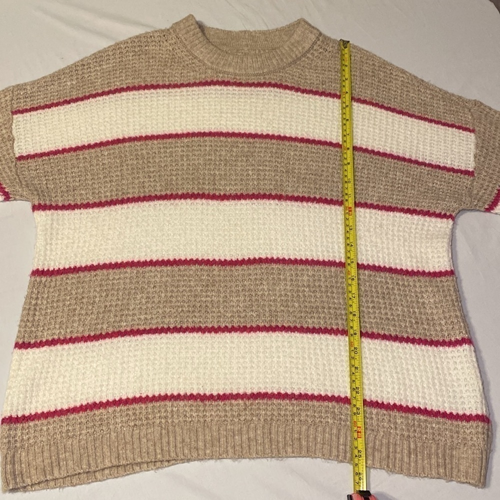 American Eagle Outfitters Women’s Oversized Striped Sweater Size Medium NWOT - Picture 7 of 8